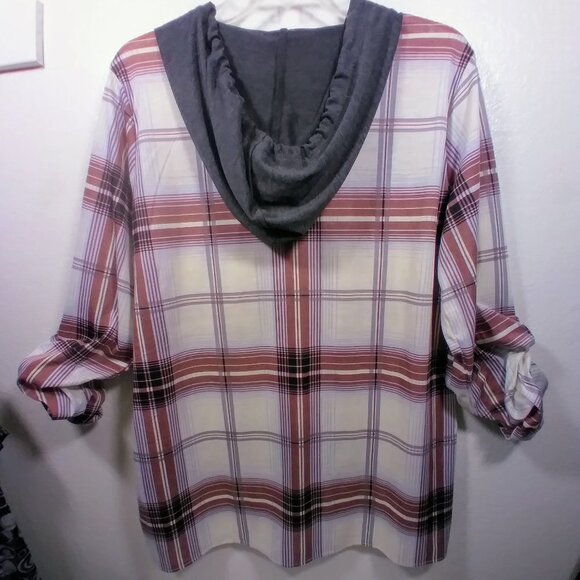 Urban Girl Plaid Button Down Hoodie 1X NWT - Picture 9 of 16